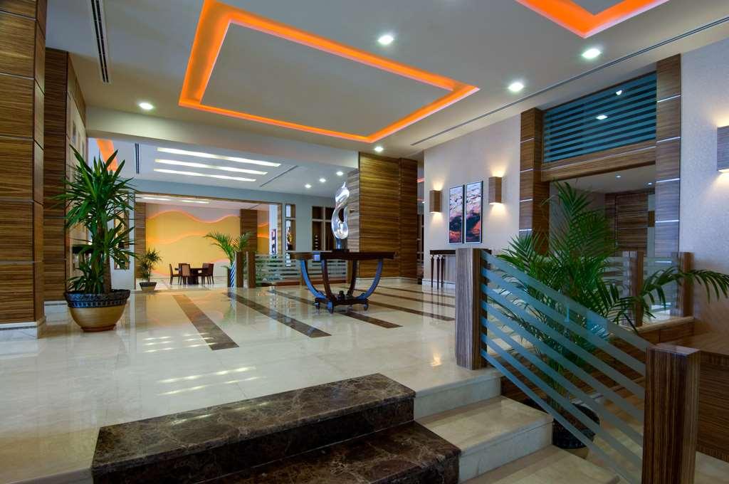 Hilton Garden Inn Riyadh Olaya Interiør bilde
