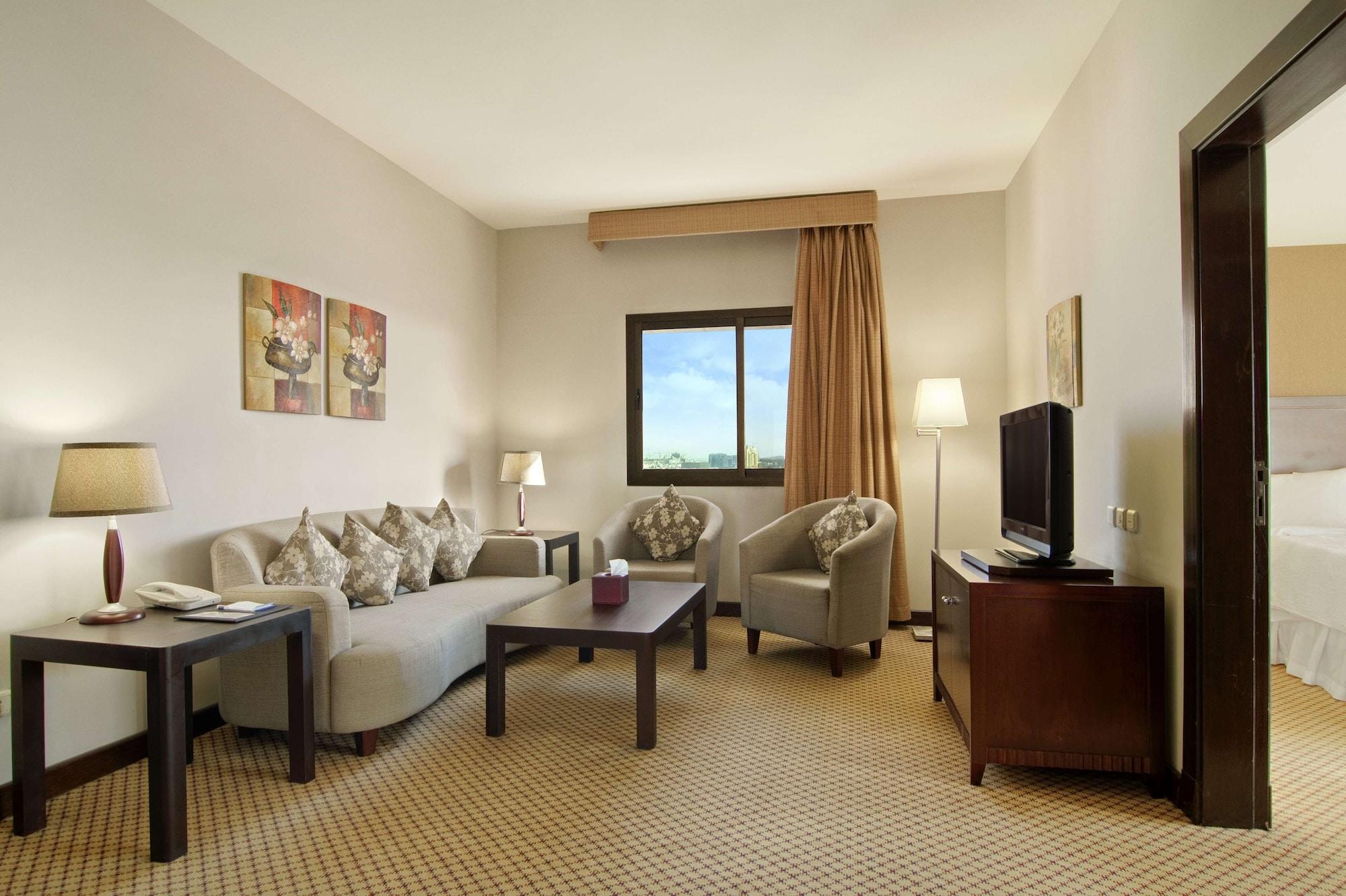 Hilton Garden Inn Riyadh Olaya Eksteriør bilde