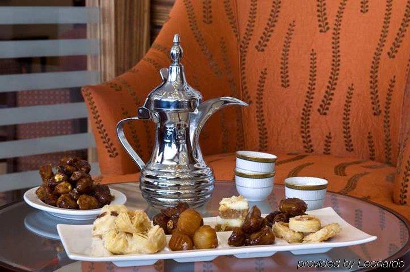 Hilton Garden Inn Riyadh Olaya Restaurant bilde