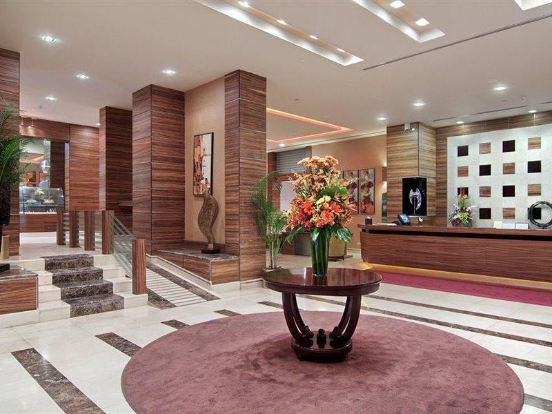 Hilton Garden Inn Riyadh Olaya Eksteriør bilde